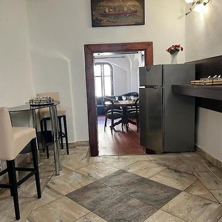 City Center Apartment Banská Bystrica Buitenkant foto